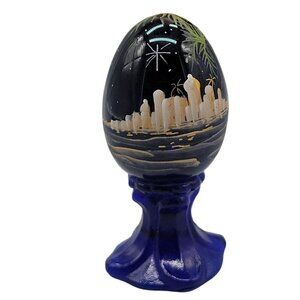 Fenton Signed Three Wise Men Egg Art Glass Signed D Robinson #1938/3000